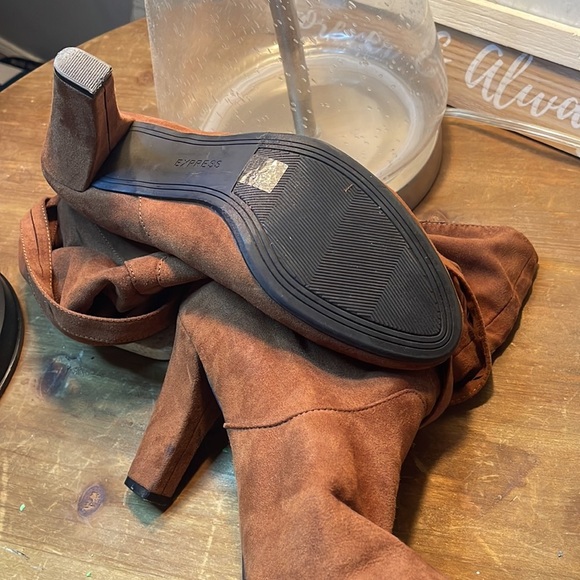 Express Womens 9 Brown Fabric Fringe Tassle Almond Toe Heeled Ankle Boots - Picture 4 of 4